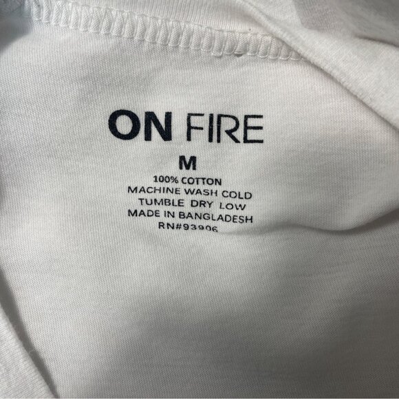 ON FIRE Women Multicolored QUEEN Graphic Cropped Open Sleeve T-Shirt  shirt Sz M - Picture 7 of 8